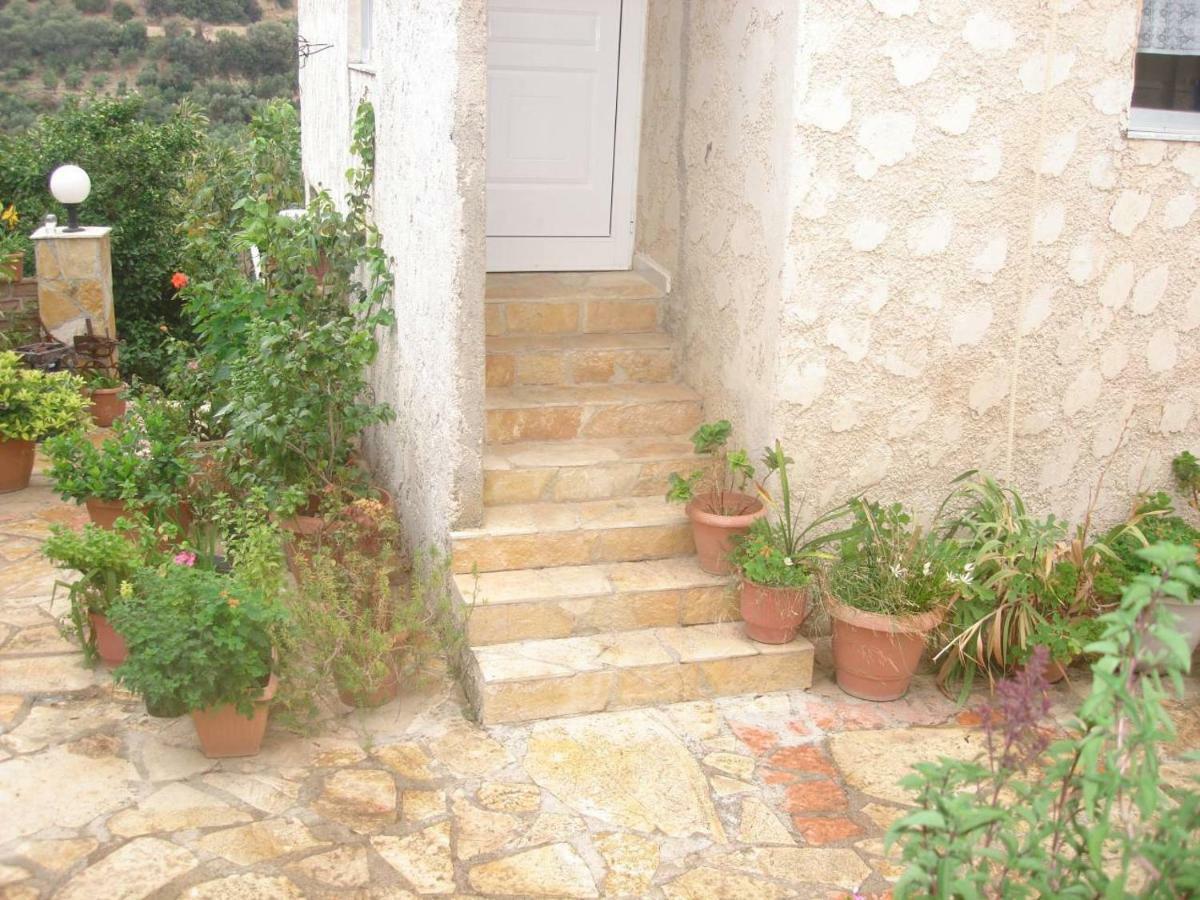 House With Sea View Close To Platanias Vrísai Buitenkant foto